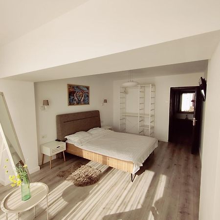 Happy Blue Apartament กาลาจิ ภายนอก รูปภาพ